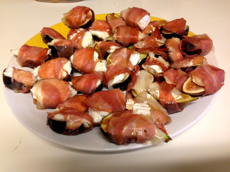 Prosciutto-Wrapped Stuffed Figs - New Kid On The Guac