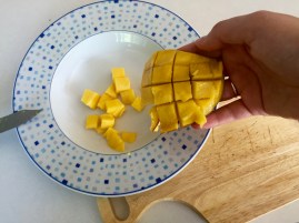 How To Cut A Mango - New Kid On The Guac